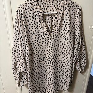 Leopard Print V-Neck Blouse